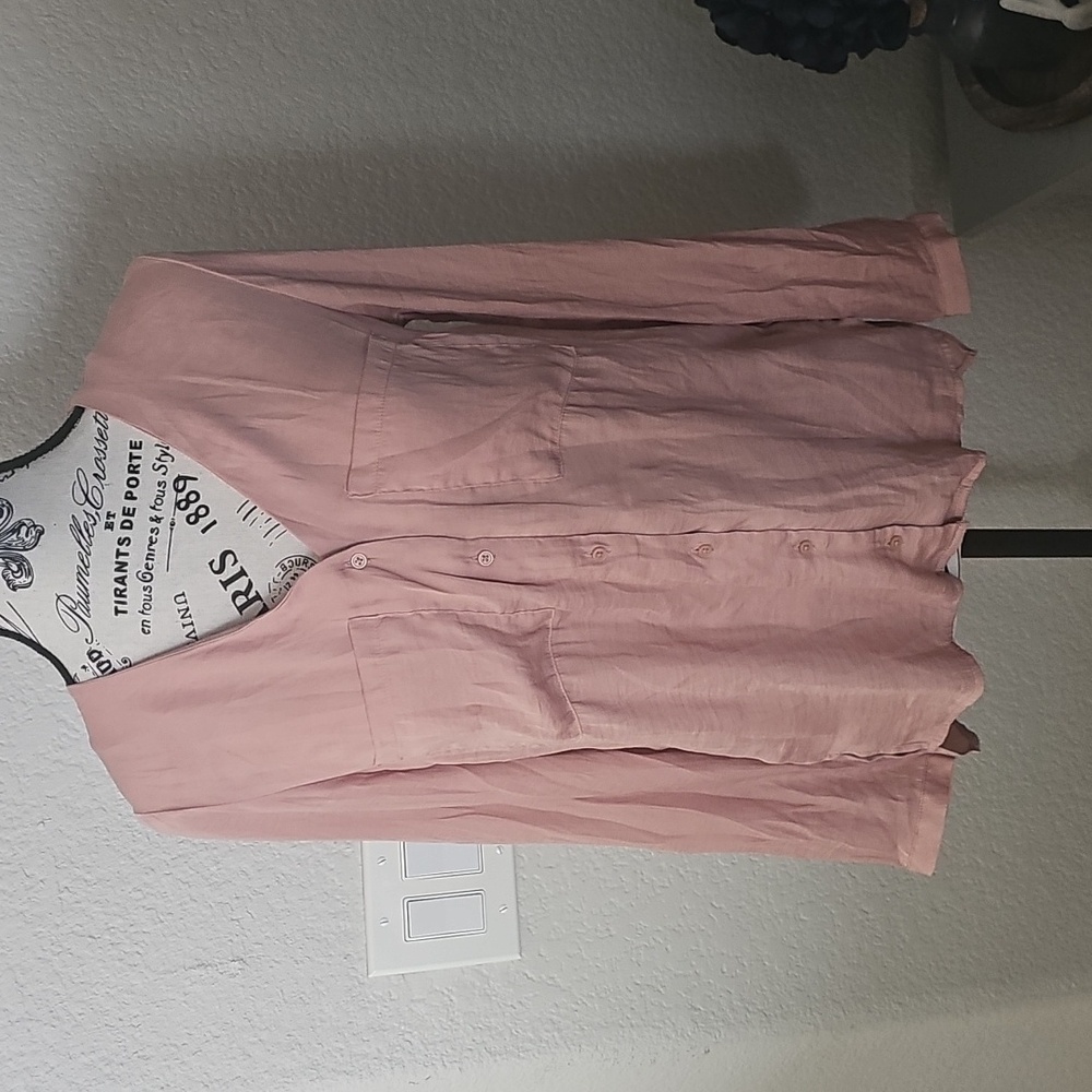 Forever 21 Blush Button-Down Blouse
